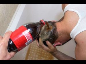 This Is What Happens If You Wash Your Hair With Coca-Cola